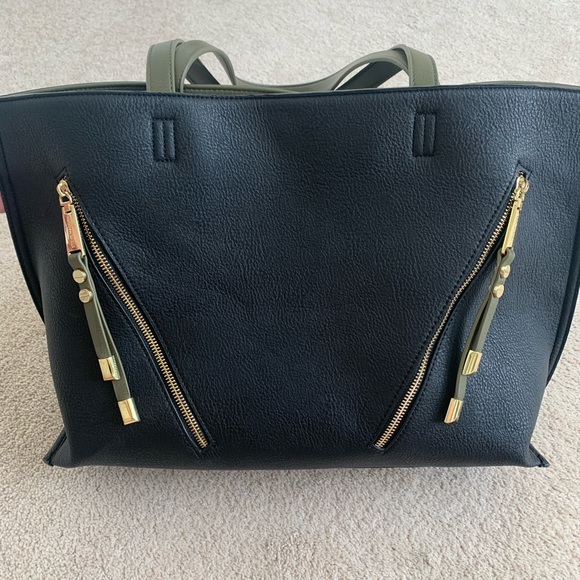 Steve Madden tote 👜 - Picture 1 of 5